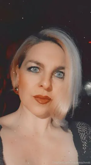 Frauleinschmittfree OnlyFans Leaked Free Thumbnail Picture - #Auc00h99cI