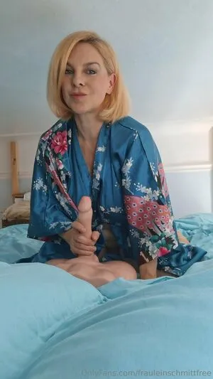 Frauleinschmittfree OnlyFans Leaked Free Thumbnail Picture - #xMatOQG8rG