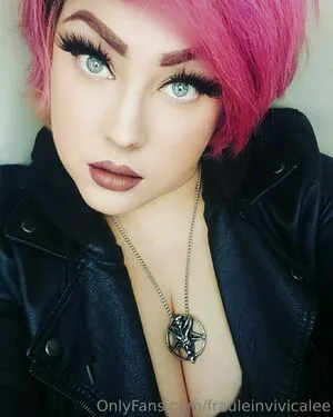 Frauleinvivicalee OnlyFans Leaked Free Thumbnail Picture - #2GUxMqNEec
