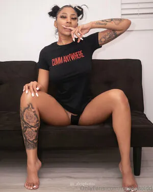 Freakazoidd OnlyFans Leaked Free Thumbnail Picture - #StrrElKApt
