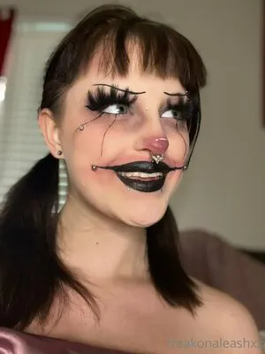 Freakonaleashxx OnlyFans Leaked Free Thumbnail Picture - #C2C65BrLI0