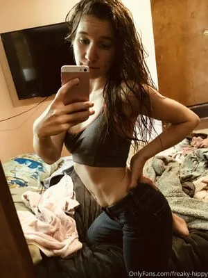 Freaky Hippy OnlyFans Leaked Free Thumbnail Picture - #jwxripHwap