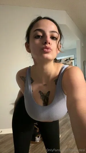 freakydesi OnlyFans Leaked Free Thumbnail Picture - #4pb8JhNfBc