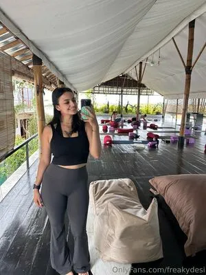 freakydesi OnlyFans Leaked Free Thumbnail Picture - #oY8Izfs1bU