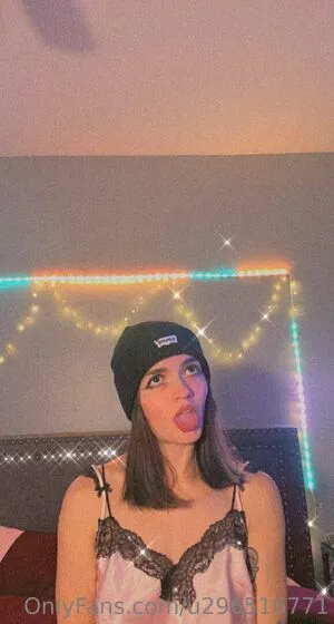 Freakyfernu OnlyFans Leaked Free Thumbnail Picture - #PGLpSO1PEO