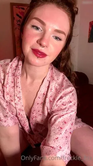Freckle Fox OnlyFans Leaked Free Thumbnail Picture - #WHGoRfAtQN