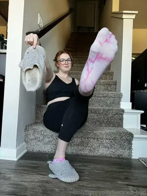 Freckled Feet OnlyFans Leaked Free Thumbnail Picture - #7bUbeht8z3