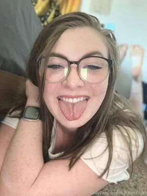 Freckled Feet OnlyFans Leaked Free Thumbnail Picture - #tTa1nNocw4