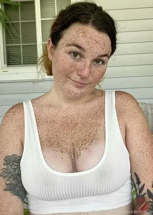 Freckledbabyy OnlyFans Leaked Free Thumbnail Picture - #AvfwKIITFW