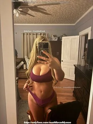 Freckledfreck OnlyFans Leaked Free Thumbnail Picture - #HBzCBaDblF