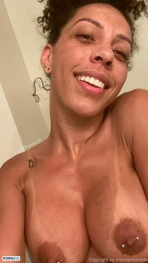Frecklemonade OnlyFans Leaked Free Thumbnail Picture - #81eYm1czCX