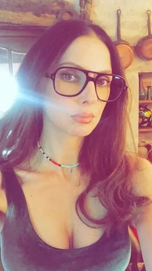 Frederique Bel OnlyFans Leaked Free Thumbnail Picture - #2lhTfopsuK