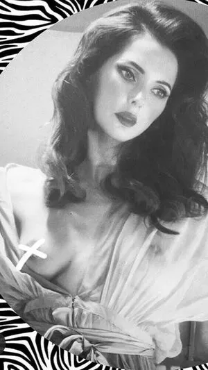 Frederique Bel OnlyFans Leaked Free Thumbnail Picture - #giM5KYbou3