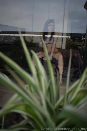 Free Geek Boy OnlyFans Leaked Free Thumbnail Picture - #5YXMmCDkUR