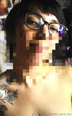 Free Geek Boy OnlyFans Leaked Free Thumbnail Picture - #dTBn9uPgWA