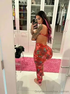 Free Karmen OnlyFans Leaked Free Thumbnail Picture - #AkBnFT3pix