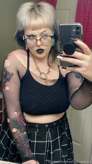 Free Nsfw Peaches OnlyFans Leaked Free Thumbnail Picture - #aeQs9i1iHs