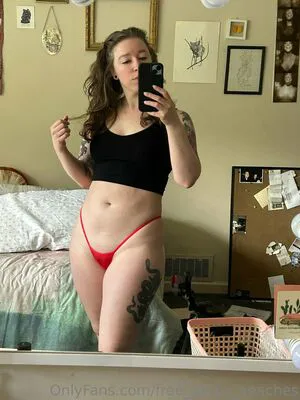 Free Perky Peaches OnlyFans Leaked Free Thumbnail Picture - #YHDKfvt92a