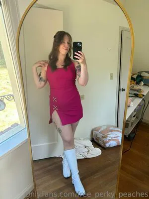 Free Perky Peaches OnlyFans Leaked Free Thumbnail Picture - #kSnaasnDvR