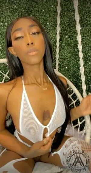 Freeaaliyahh OnlyFans Leaked Free Thumbnail Picture - #Zmaavz5x2K