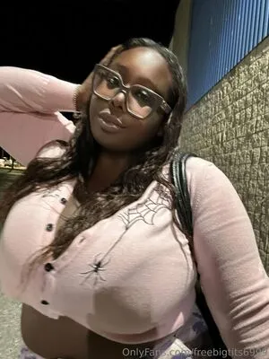 Freebigtits6999 OnlyFans Leaked Free Thumbnail Picture - #P3XyZElUrB