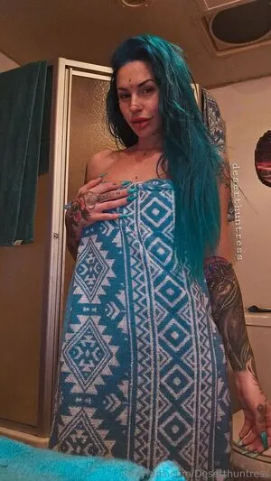 Freedeserthuntress OnlyFans Leaked Free Thumbnail Picture - #yDv8kk3CW3