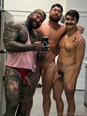 Freedurden OnlyFans Leaked Free Thumbnail Picture - #3AwArOerSy