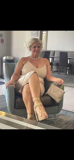 Freehotwifeblondie OnlyFans Leaked Free Thumbnail Picture - #IN1hywlKWd