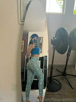 Freejewelzblu OnlyFans Leaked Free Thumbnail Picture - #3SMiInnuMK
