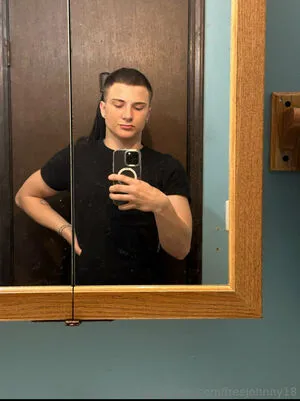 Freejohnny18 OnlyFans Leaked Free Thumbnail Picture - #1LtaJ1LOnF