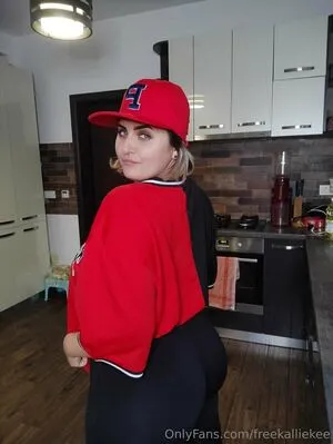 Freekalliekee OnlyFans Leaked Free Thumbnail Picture - #RZ66YWbMld