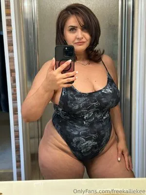 Freekalliekee OnlyFans Leaked Free Thumbnail Picture - #p97IlIzGmg