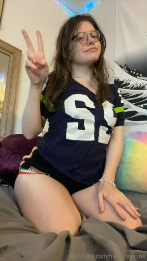 Freekitsysune OnlyFans Leaked Free Thumbnail Picture - #anh04fSBV7