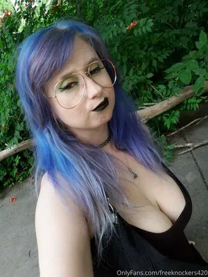 Freeknockers420 OnlyFans Leaked Free Thumbnail Picture - #Z0t0abEjFN