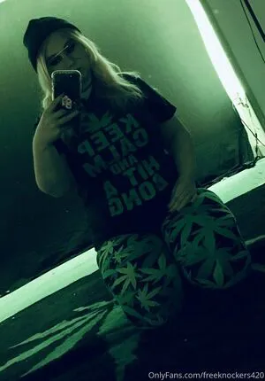 Freeknockers420 OnlyFans Leaked Free Thumbnail Picture - #aGyKM9TYqs