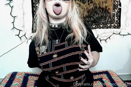 Freeknockers420 OnlyFans Leaked Free Thumbnail Picture - #ukE9y8hxpe