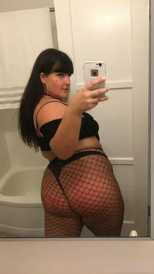 Freeleila OnlyFans Leaked Free Thumbnail Picture - #9E5jdHmCg3