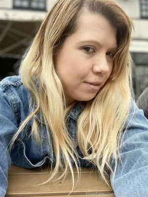 Freelouisehazel OnlyFans Leaked Free Thumbnail Picture - #QjFFPaeIem