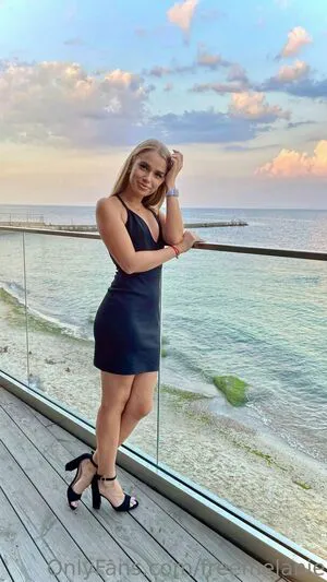 Freemelanie OnlyFans Leaked Free Thumbnail Picture - #26DF9aIpTJ
