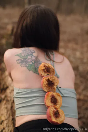 Freepeach314 OnlyFans Leaked Free Thumbnail Picture - #uYY56kshBG