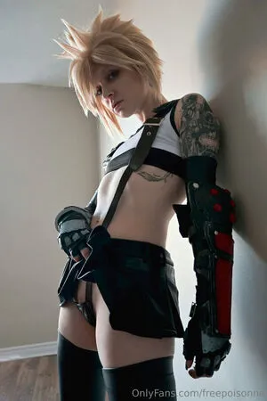 Freepoisonne OnlyFans Leaked Free Thumbnail Picture - #3Oh6g0FkJk