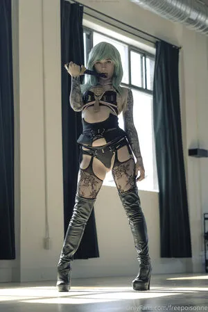 Freepoisonne OnlyFans Leaked Free Thumbnail Picture - #3i1MRk1US7