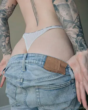 Freepoisonne OnlyFans Leaked Free Thumbnail Picture - #FemFbfPY5C
