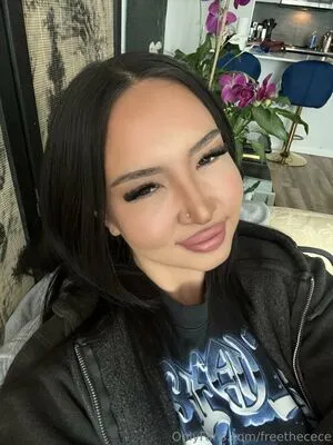 Freethecece OnlyFans Leaked Free Thumbnail Picture - #usHl63Dvt5