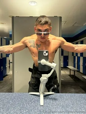 Freevictorray OnlyFans Leaked Free Thumbnail Picture - #3EZmcB7lKa