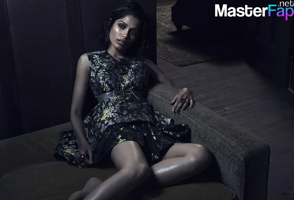 freida-pinto