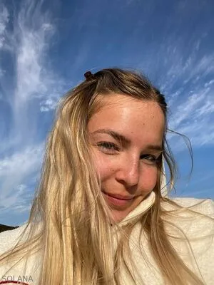 Frenchy Emmaaa OnlyFans Leaked Free Thumbnail Picture - #LEhDx8ZNVU