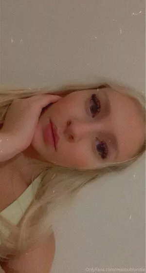 Freshmanblondie18 OnlyFans Leaked Free Thumbnail Picture - #PdbeJbXzOh