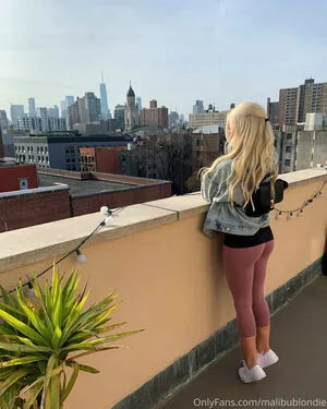 Freshmanblondie18 OnlyFans Leaked Free Thumbnail Picture - #hH0vW9gdOo