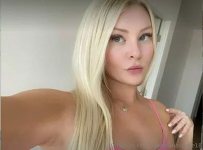 Freshmanblondie18 OnlyFans Leaked Free Thumbnail Picture - #yj3KmxXjXk